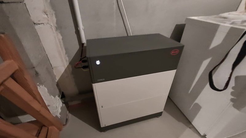 Der BYD Speicher mit aktuell 5,1 kWh Speicherkapazität ist einfach erweiterbar.