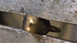 Mit diesem Trick spart man sich den Torx-Schraubendreher-Kauf